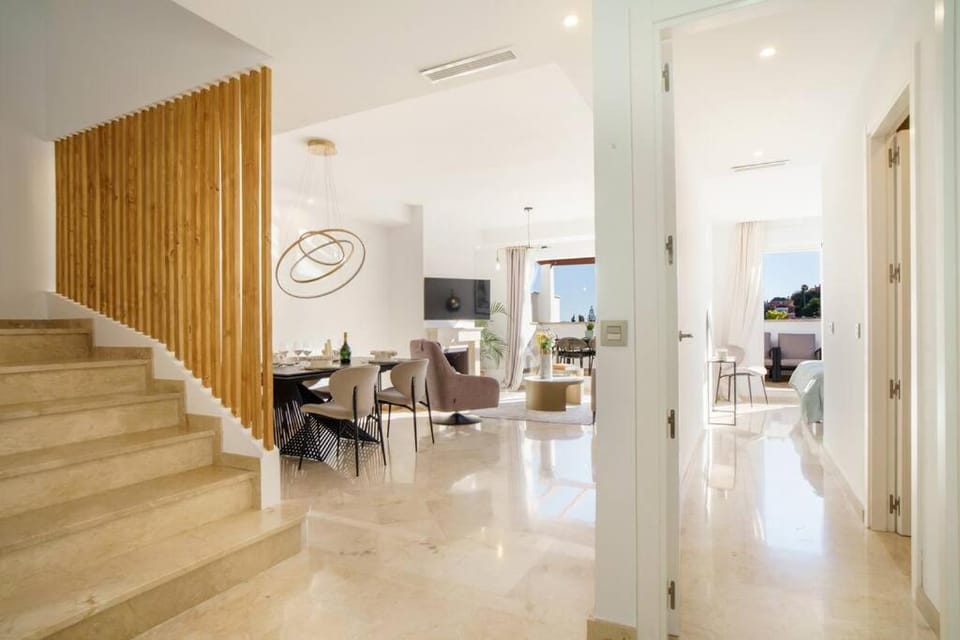 Living room, Seating area, air conditioner