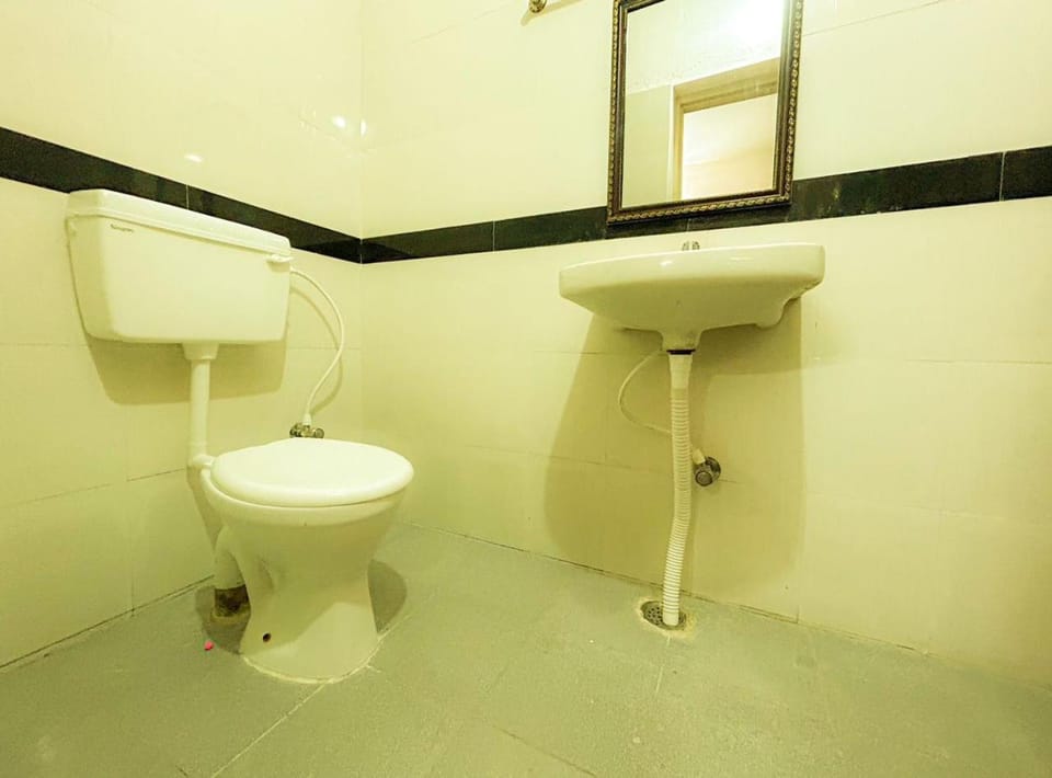 Toilet, Bathroom