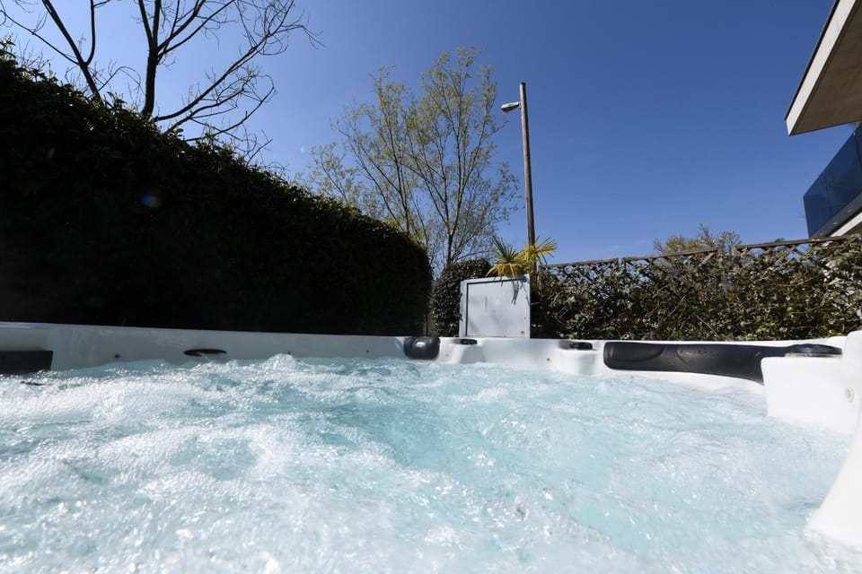 The Minimal House & SPA House in Canton of Ticino