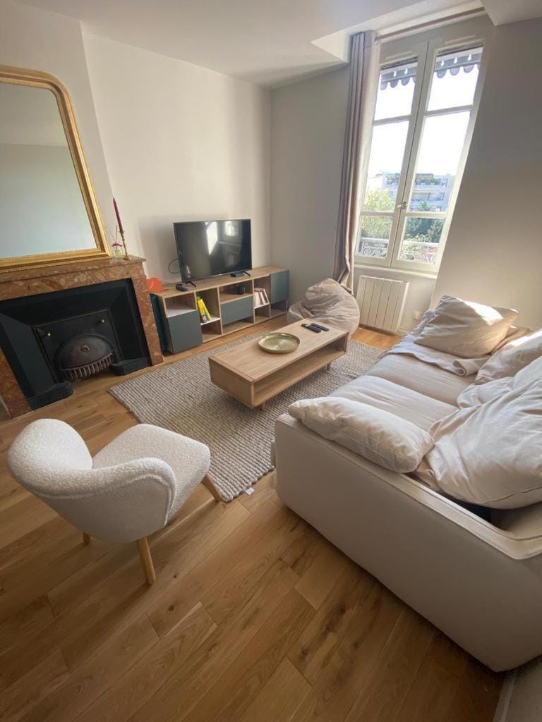 Grange Blanche Superbe appartement rénové Apartment in Lyon