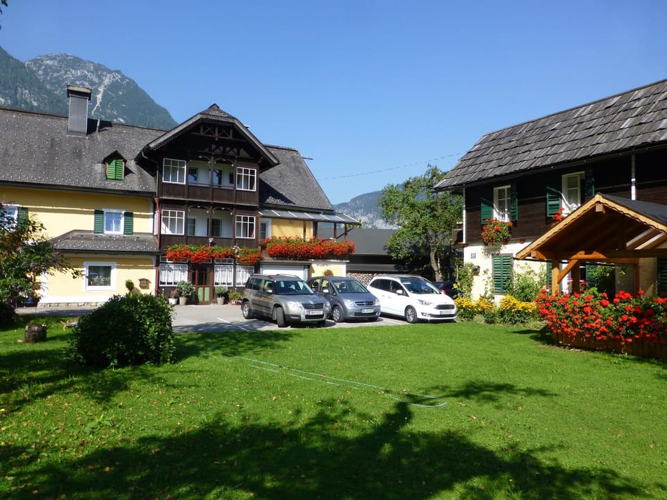 Property building, Day, Garden