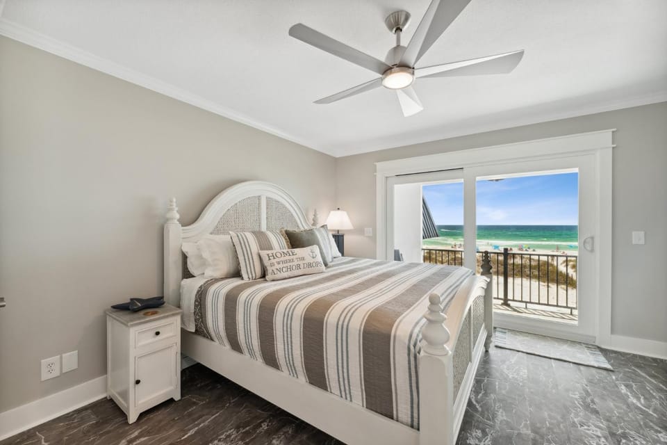 Dolphin View at 8629 Surf Drive by InJoy Vacations House in Lower Grand Lagoon