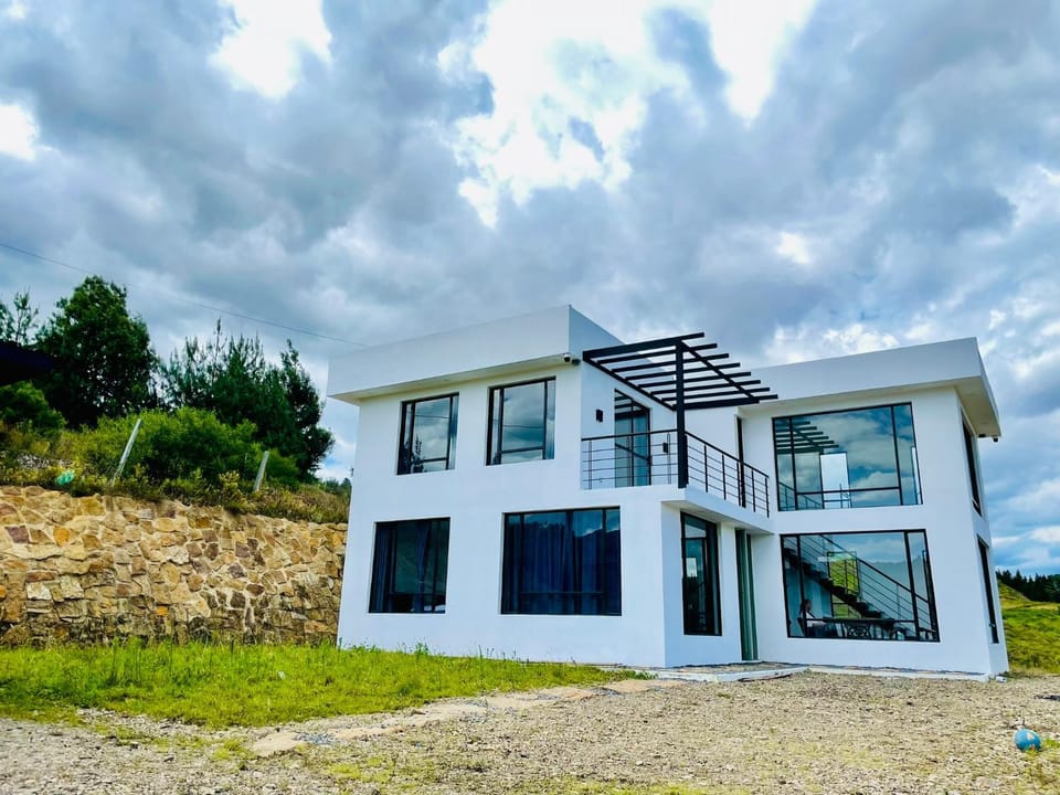Property building, Garden view, Mountain view