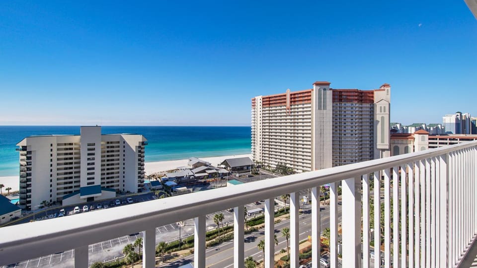 Laketown Wharf #1319 by Nautical Properties House in Long Beach