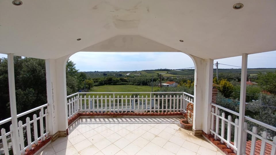 View (from property/room), Balcony/Terrace, Balcony/Terrace, Mountain view, Sea view, Street view, Quiet street view, Inner courtyard view