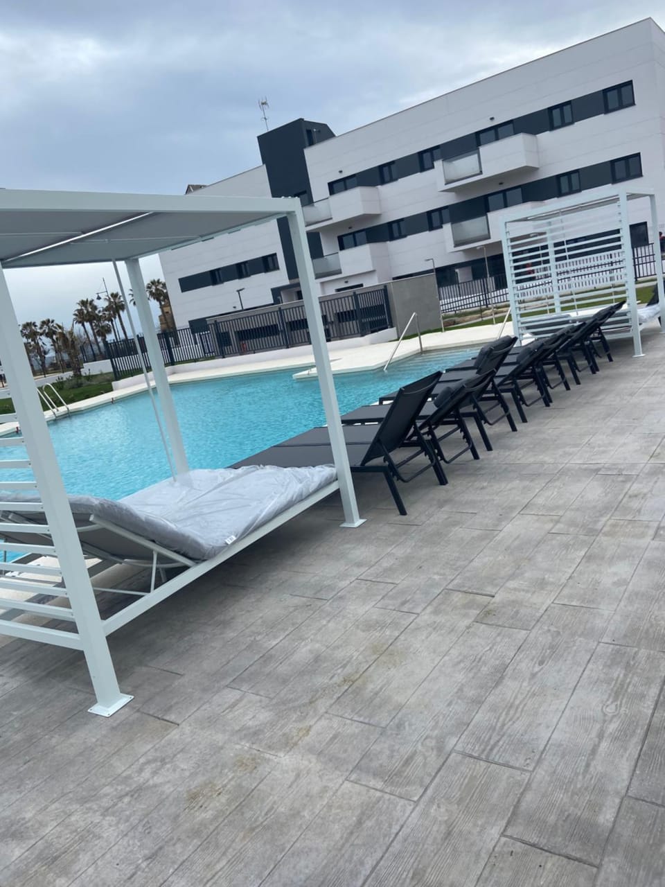 Pool view, Swimming pool, sunbed