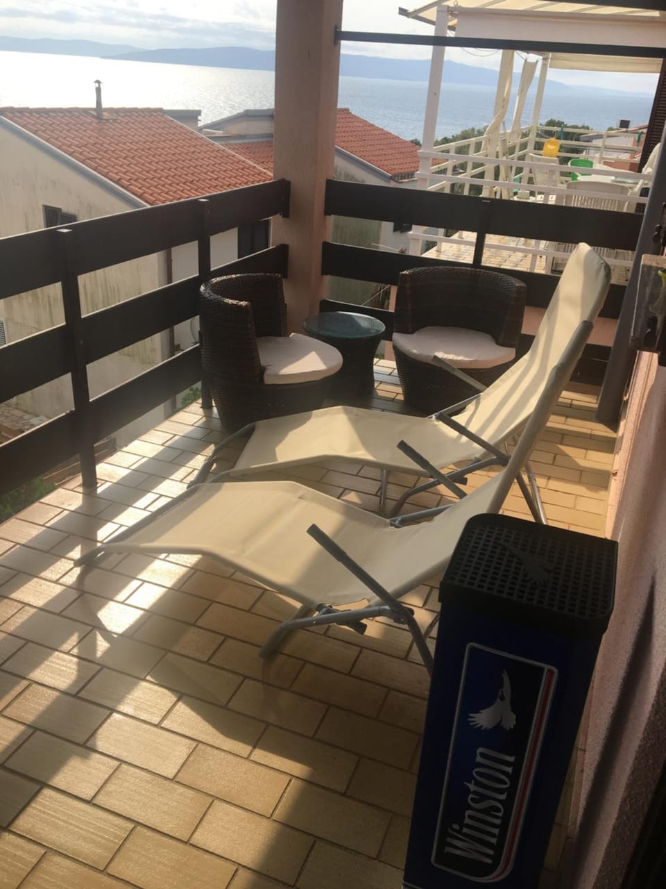 Property building, Day, Natural landscape, View (from property/room), Balcony/Terrace, Seating area, Sea view, sunbed