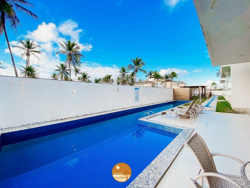 Residencial Ilha de Santorini, 100 m da Praia, Pico de Surfe, Piscina, Parque infantil, 2 Vagas de Garagem Apartment in Salvador