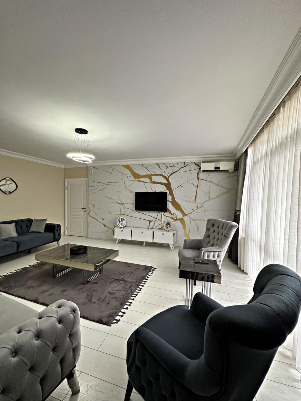 Communal lounge/ TV room, TV and multimedia, Living room, Seating area