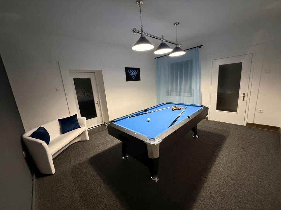 Billiard