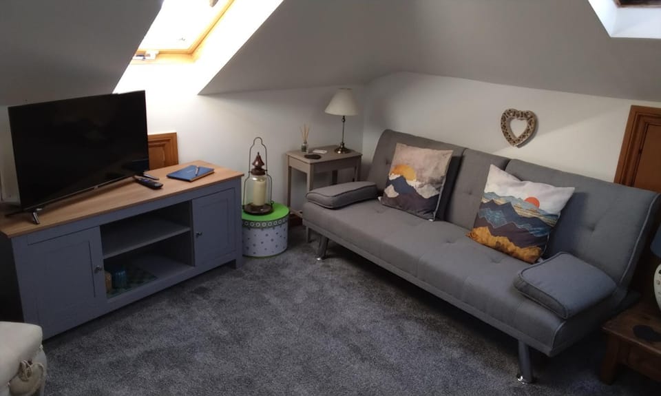 The Burrows (ladybird lodgings) Bed and Breakfast in Stoke Gabriel