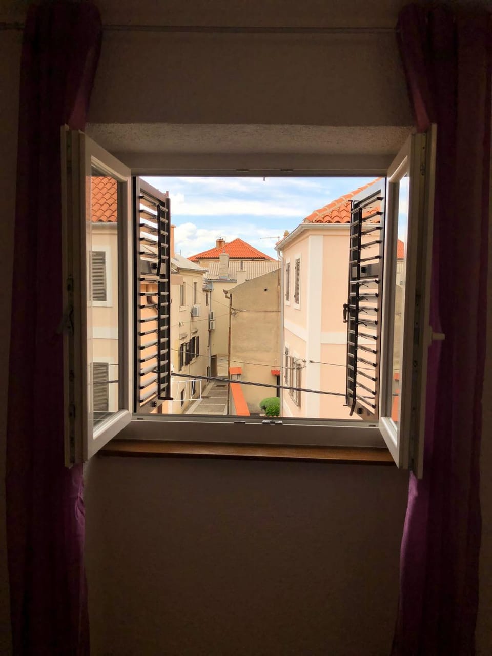 Old city core Apartment in Lika-Senj County