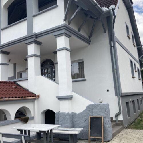 Property building, Balcony/Terrace