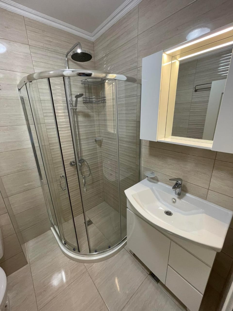 Shower, Toilet, Bathroom