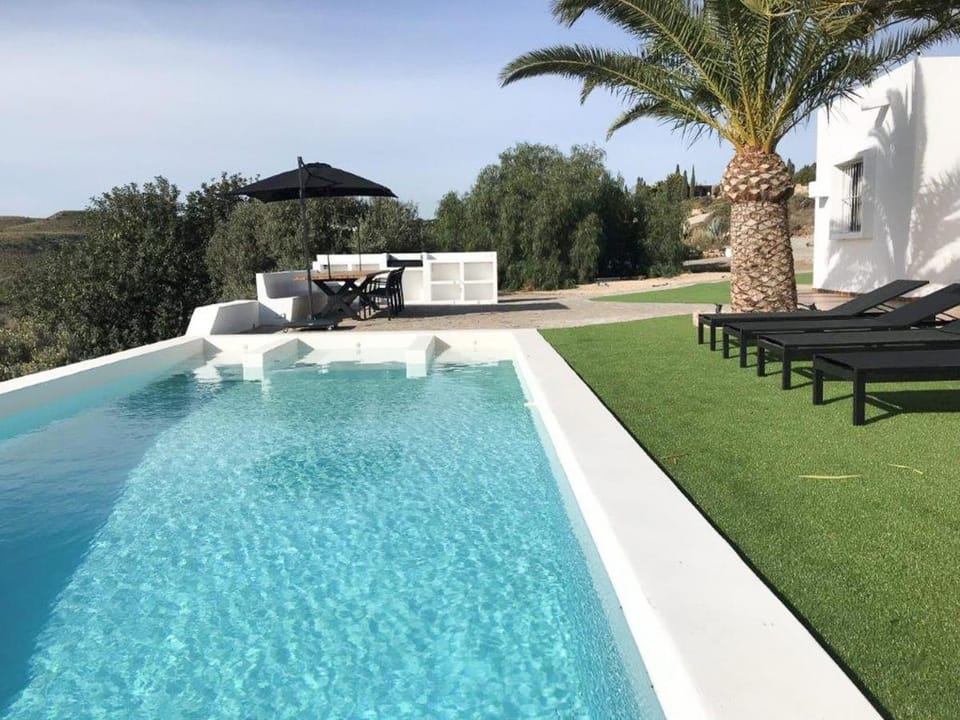 Patio, Natural landscape, Garden, Garden view, Swimming pool, Swimming pool, sunbed