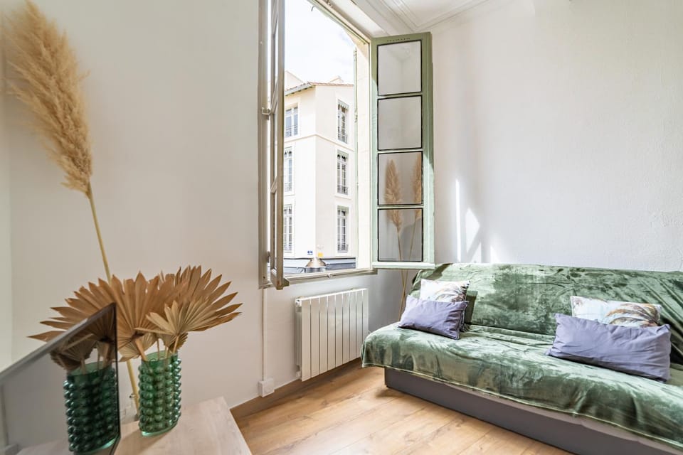Living room, Lounge or bar