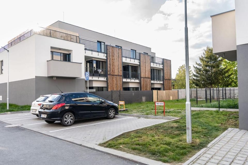 Property building, Parking