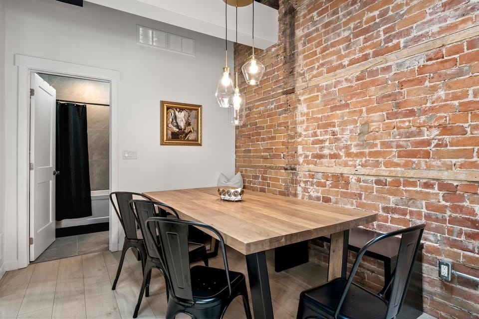 The Goodman: Front Street Flats Apartment in Belleville