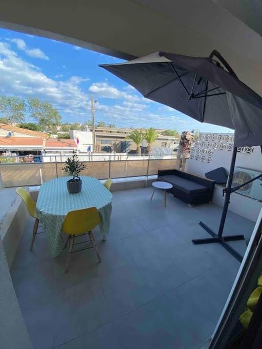 Patio, View (from property/room), Balcony/Terrace