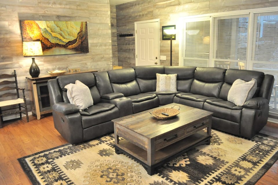 Hibernation Station - Community Amenities Wooded Views House in Georgia