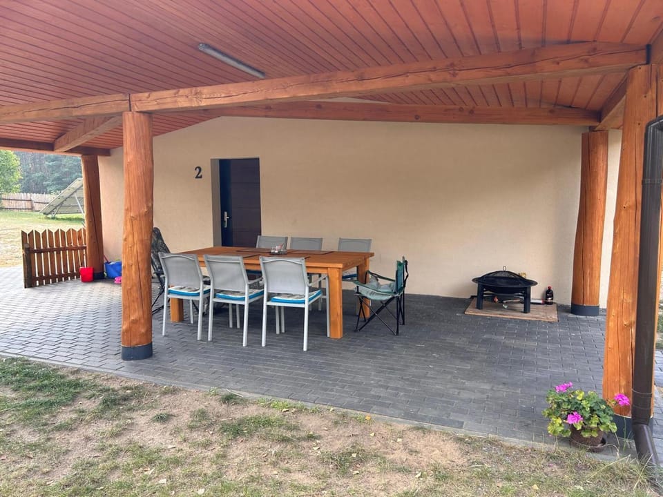 Patio, BBQ facilities, Dining area