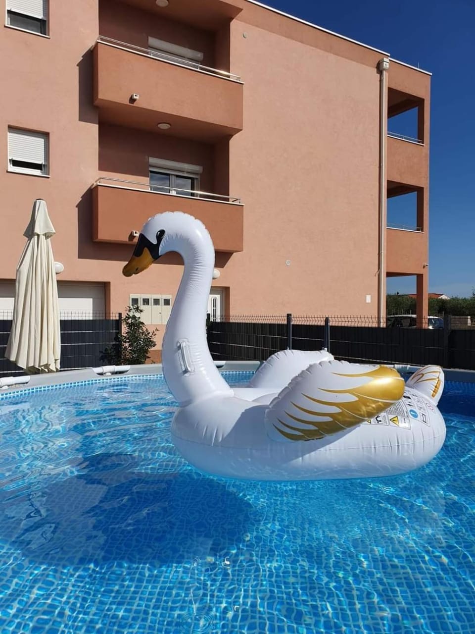 Property building, Swimming pool