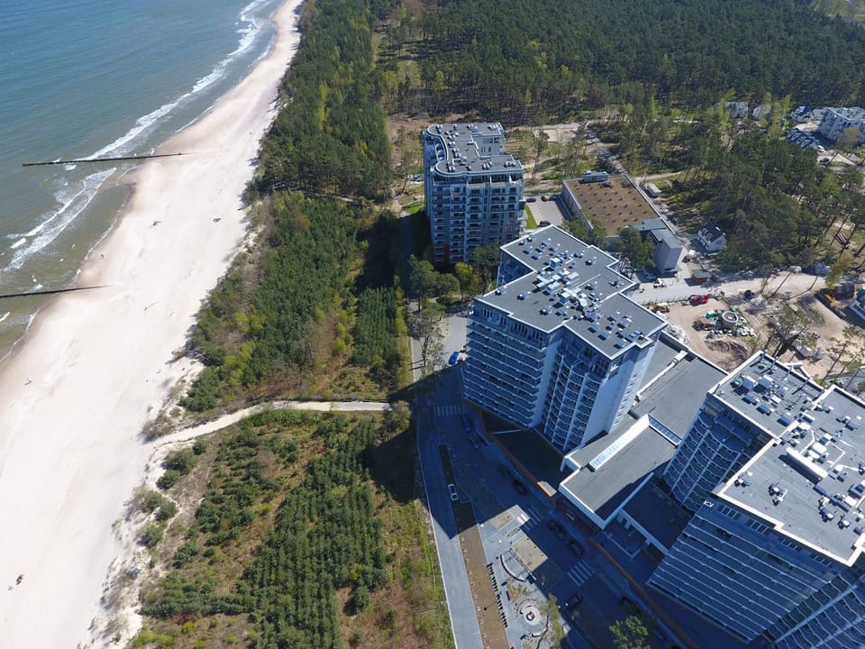 Property building, Day, Bird's eye view, Beach, Sea view