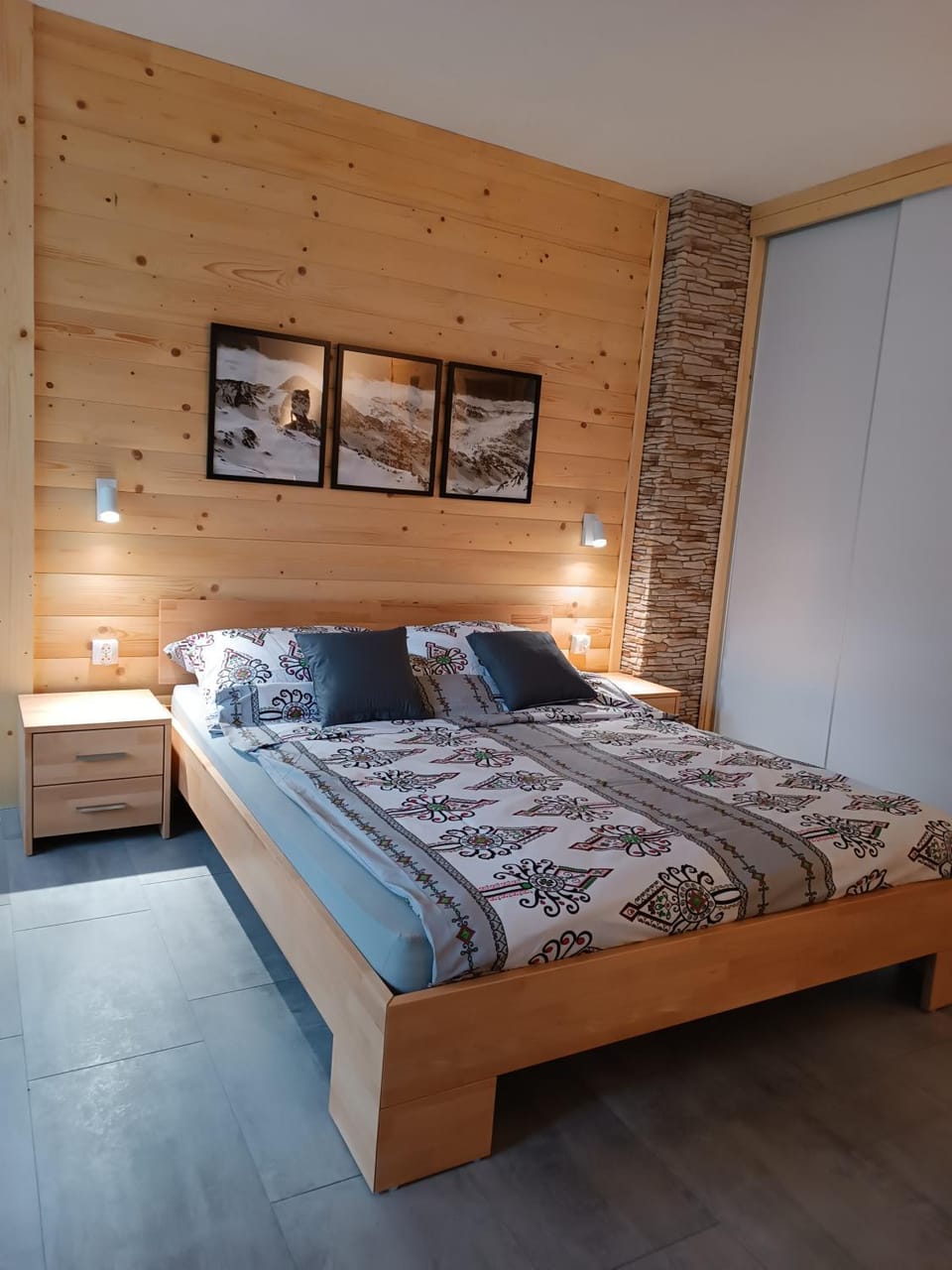 Bed, Bedroom, wardrobe