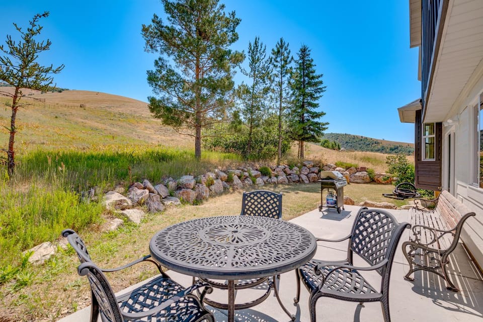 Huntsville Retreat ~ 4 Mi to Reservoir! House in Utah
