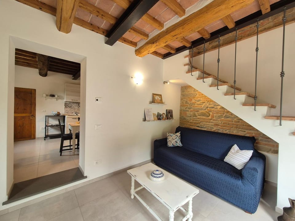 Communal lounge/ TV room, Living room, Seating area, kitchen