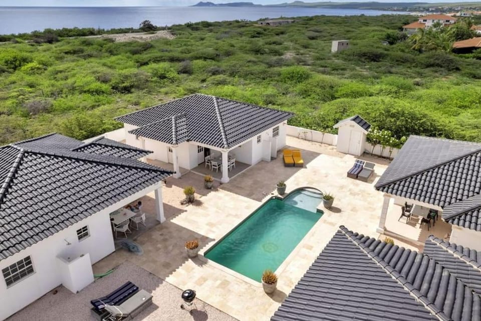 Villa Pearl - Steps from the Sea Villa in Venezuela