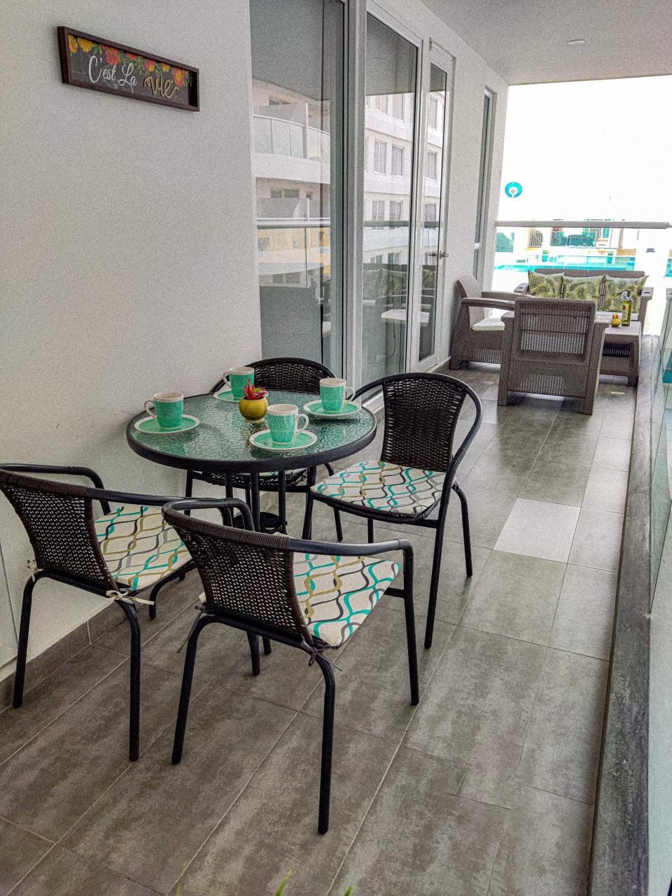 Balcony/Terrace, Balcony/Terrace, Living room, Seating area, Dining area