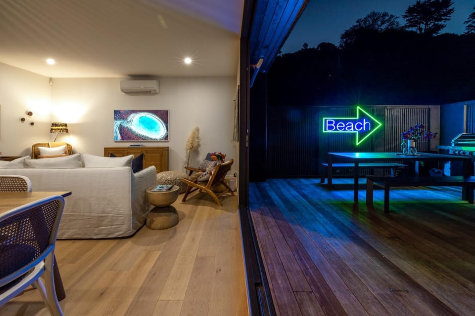 Wavesong - Coast & Country House in Auckland Region