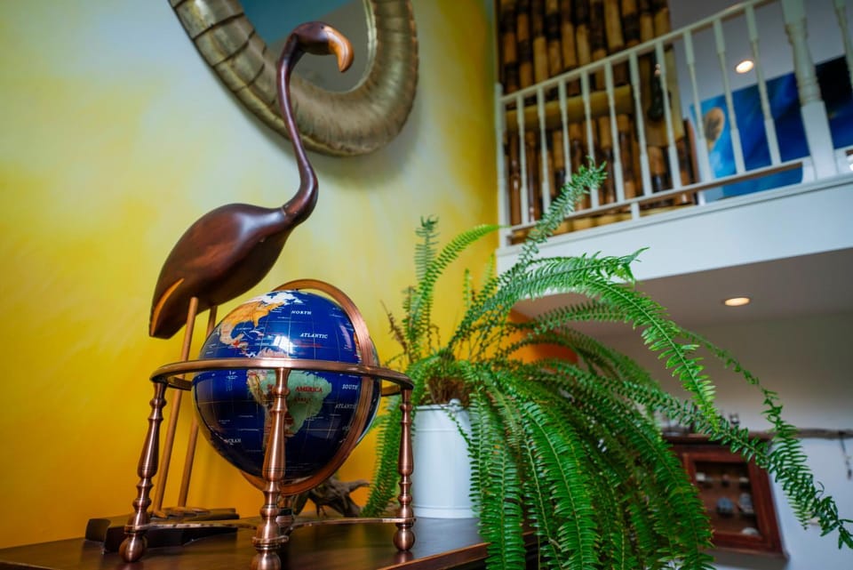 Living room, Decorative detail