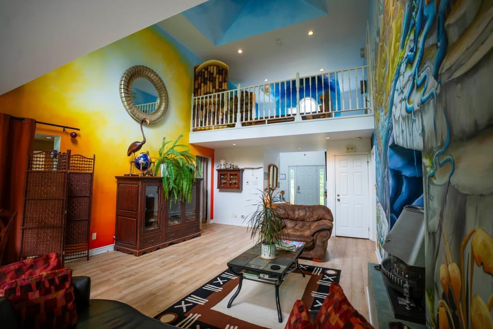 Living room, Seating area