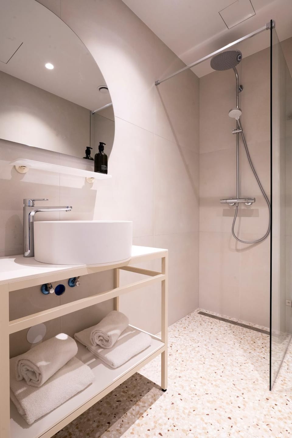 Toilet, Bathroom, Balcony/Terrace