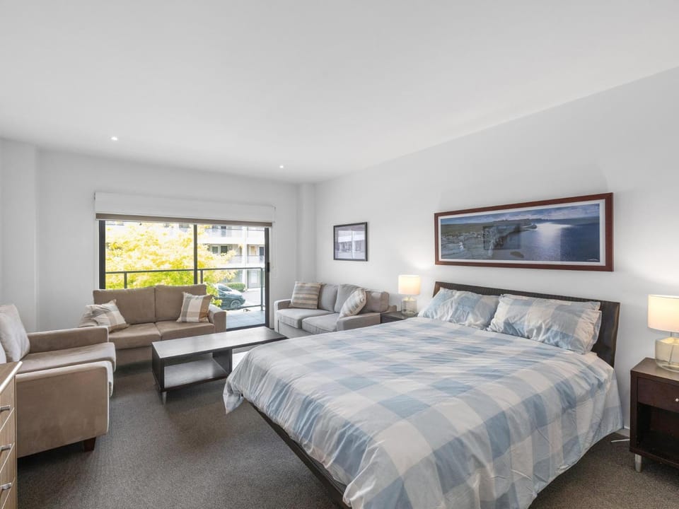 250 The Waves, 2-3 The Esplanade, Cowes Apartment in Cowes