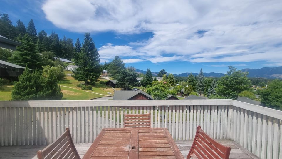 1c Oregon Heights House in Hanmer Springs