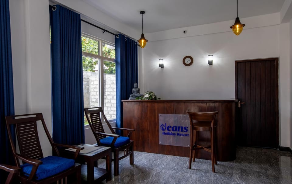 Lobby or reception, Seating area, hair dresser