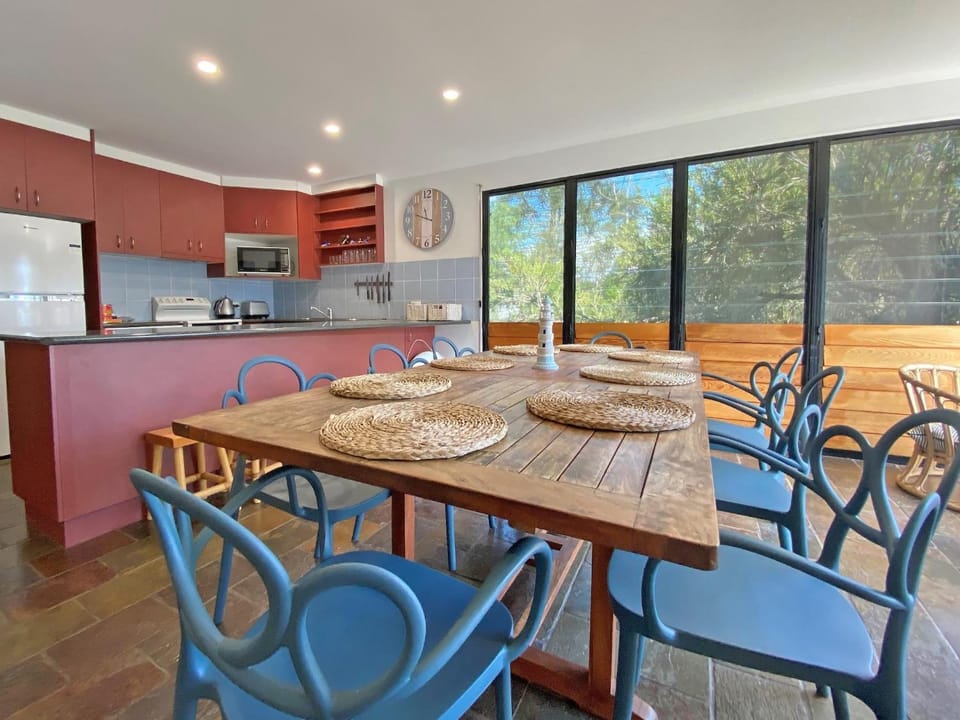 A Beach Affair House in Amity Point