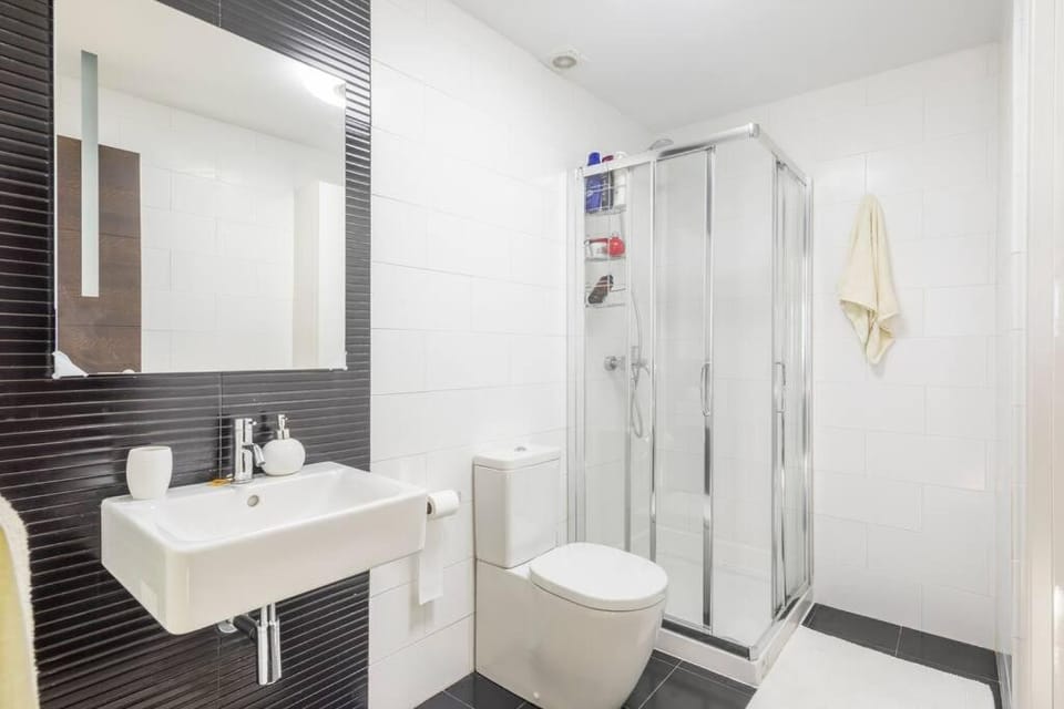 Piso en Ribeira, primera línea. Apartment in Ribeira, Galicia