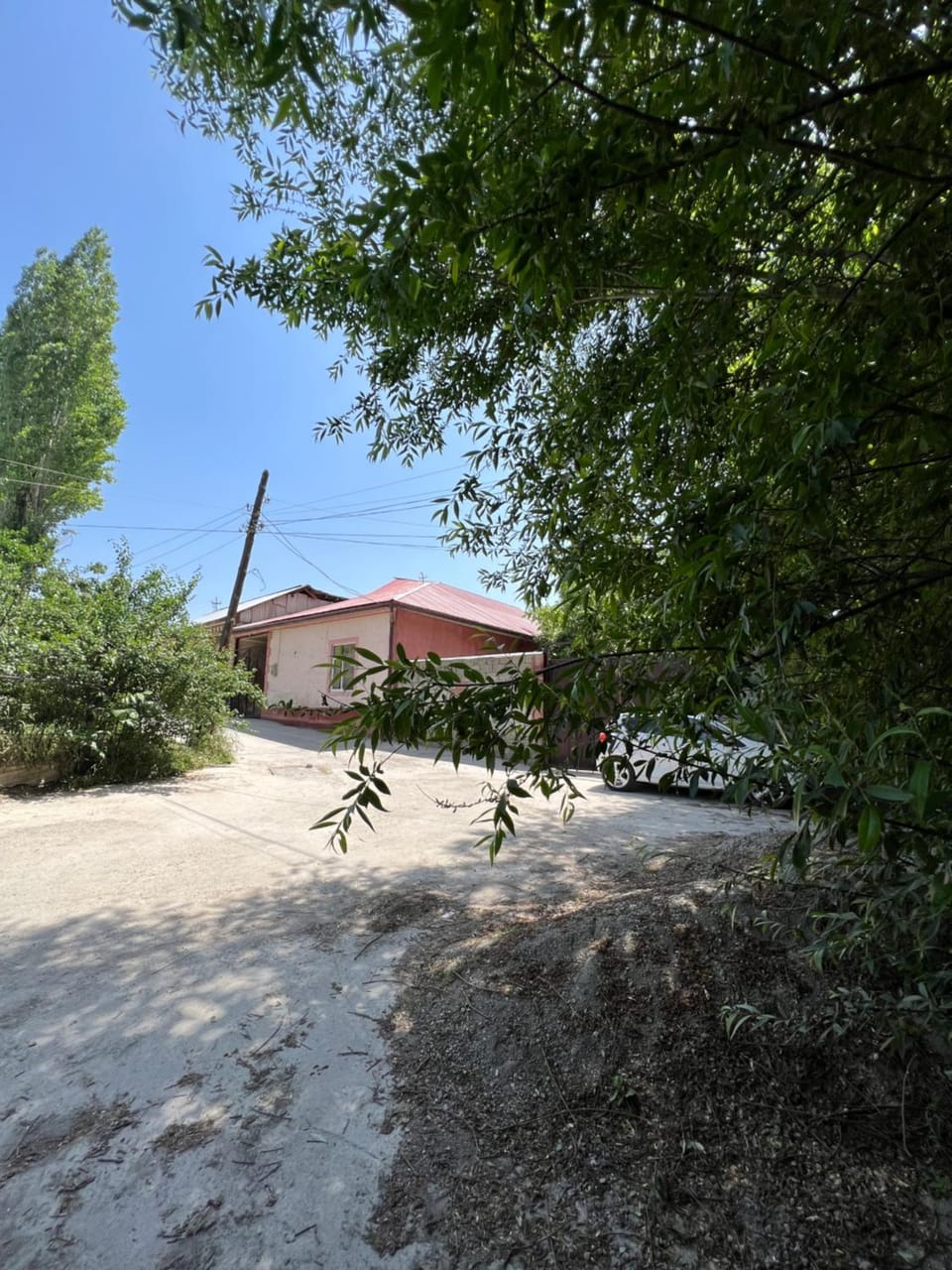 Property building, Day