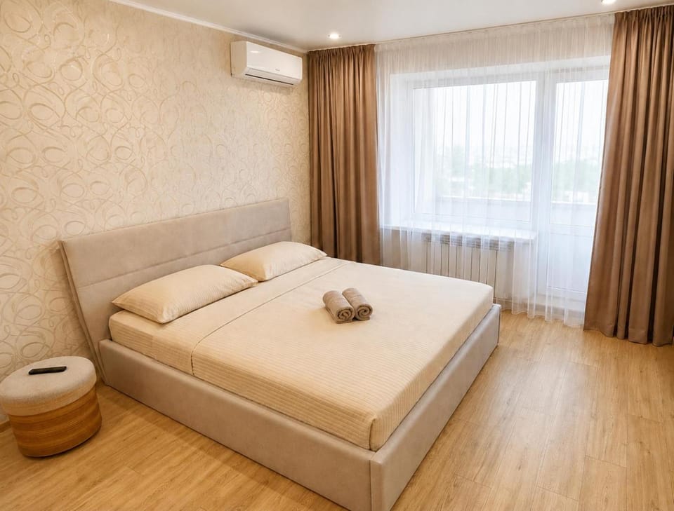 Bed, air conditioner