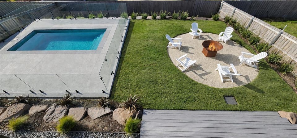 Patio, Garden, Seating area, Swimming pool