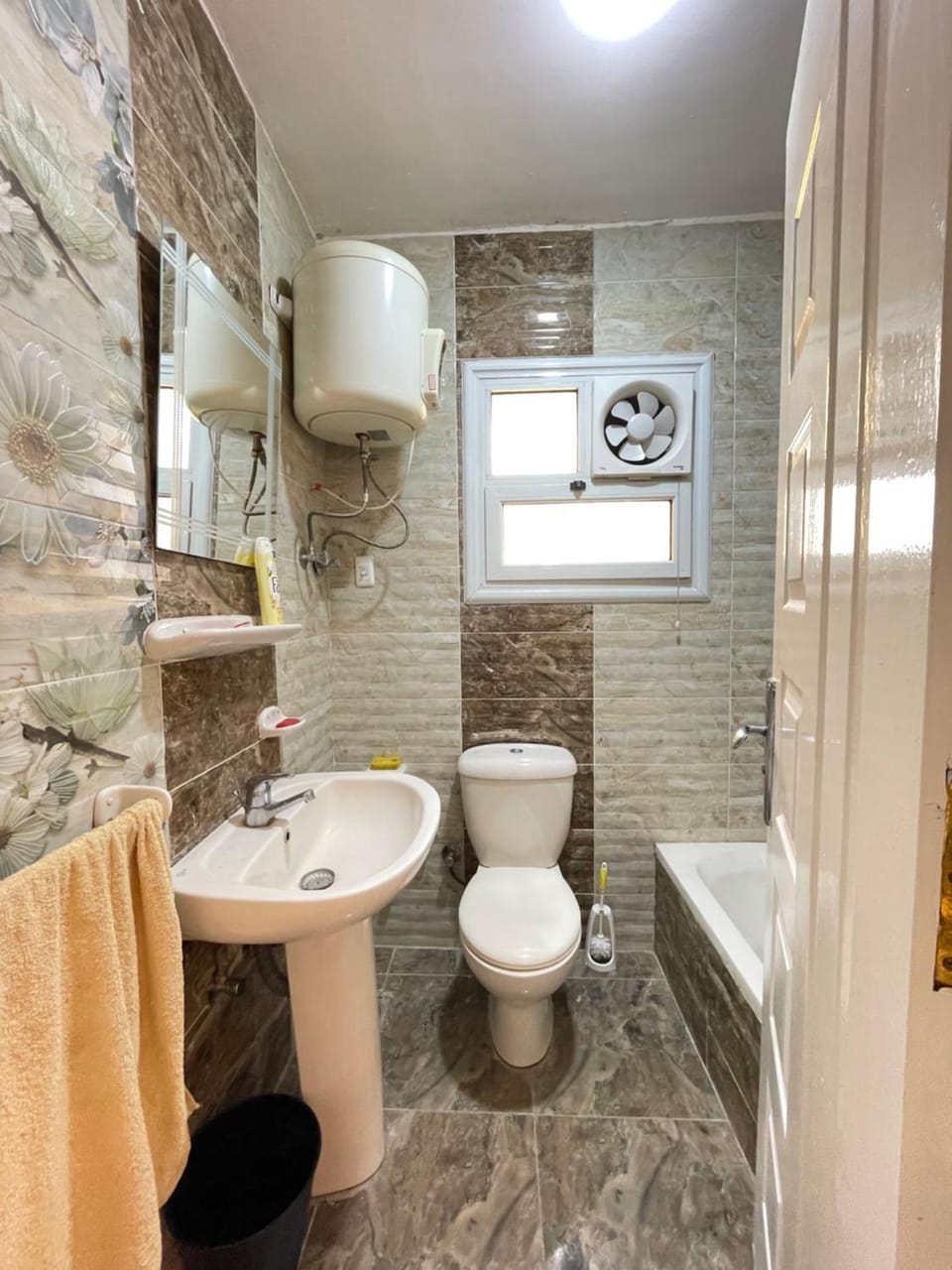 Bathroom, Bath