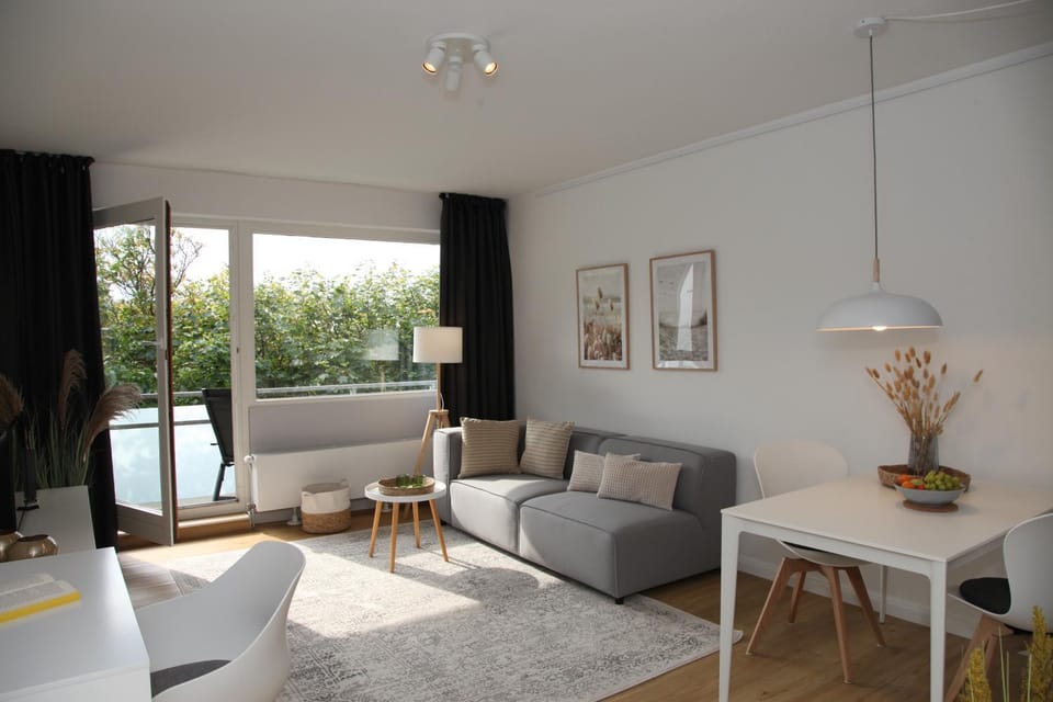 Balcony/Terrace, Living room