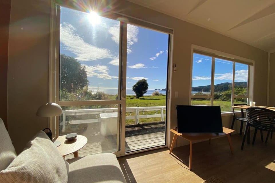 Pohara's Beach House House in Tasman District, Tasman, New Zealand