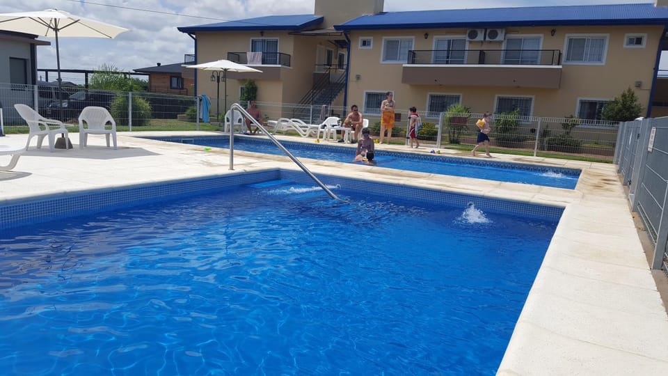 Garden, Swimming pool