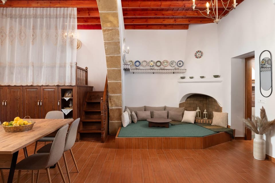 La casa di Fina House in Rhodes, Greece