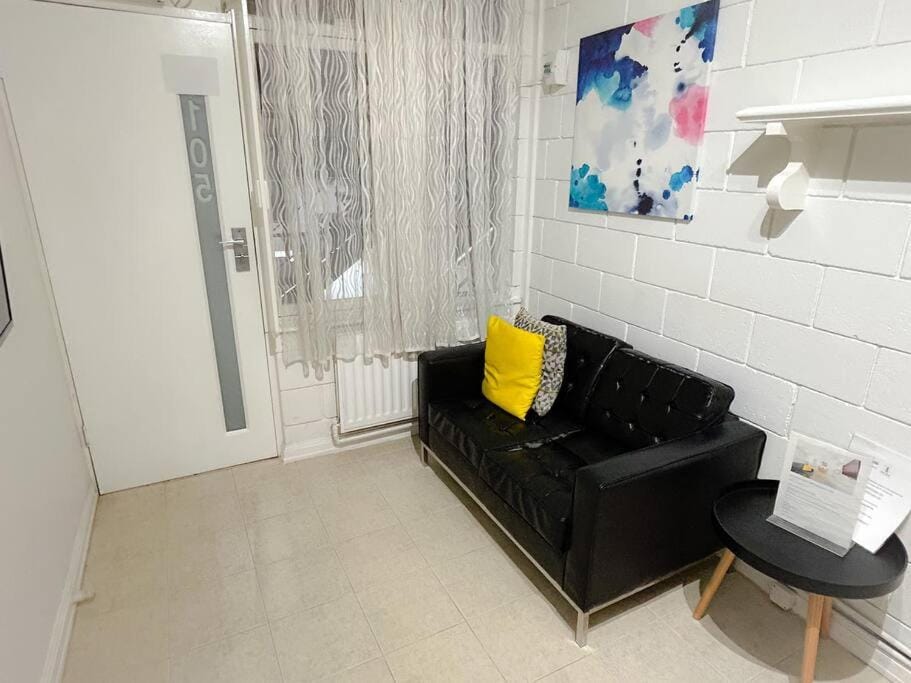 Melbourne Budget Accommodation - 105 Apartment in Southbank